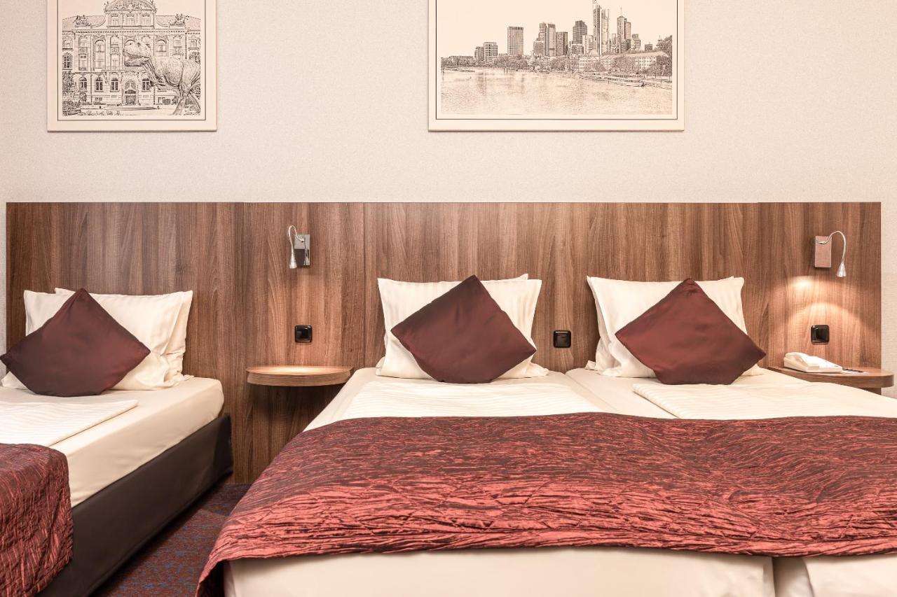 Ramada By Wyndham Frankfurt Central Station Frankfurt pe Main Exterior foto